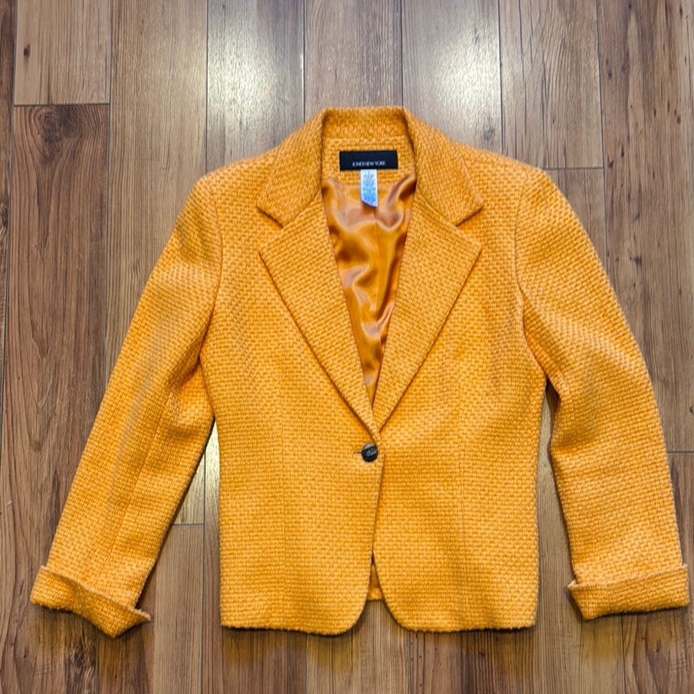 Jones New York Orange Blazer with Tailored Fit and Notched Lapels